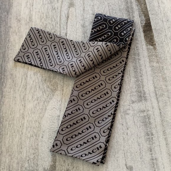 Coach lozenge logo print Twilly ponytail / bag scarf in Grey and Black - Picture 5 of 6